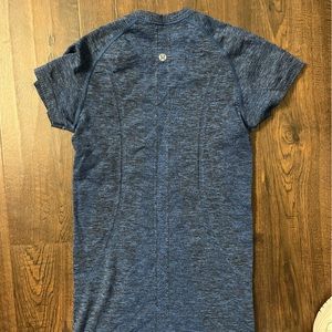 Blue lululemon swiftly